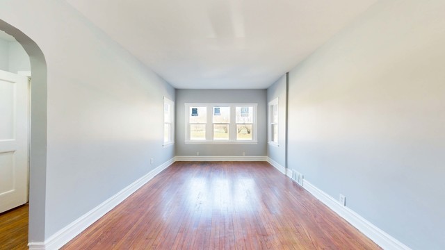 1345 West Marquette Road Chicago, IL 60636 - Photo 3 of 16 Gallery Image 3