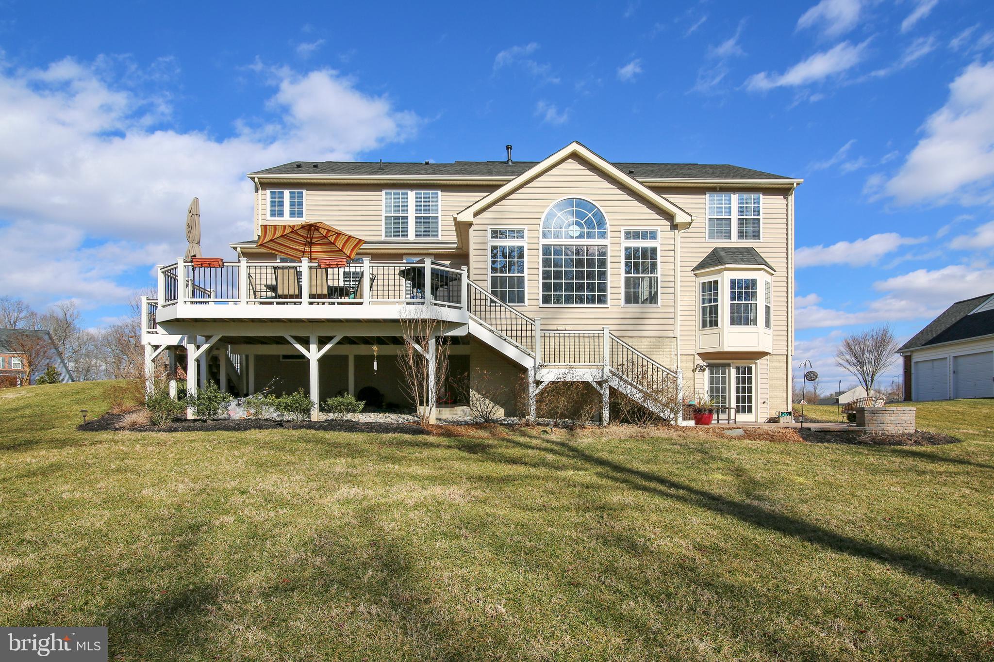 4537 Spring Run Road Warrenton, VA 20187 - Photo 2 of 68 Approximately 700 sq ft of deck/patio space!