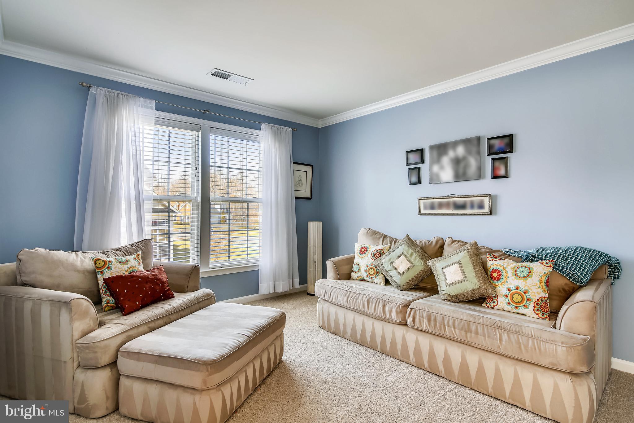4537 Spring Run Road Warrenton, VA 20187 - Photo 32 of 68 Owners' suite sitting area