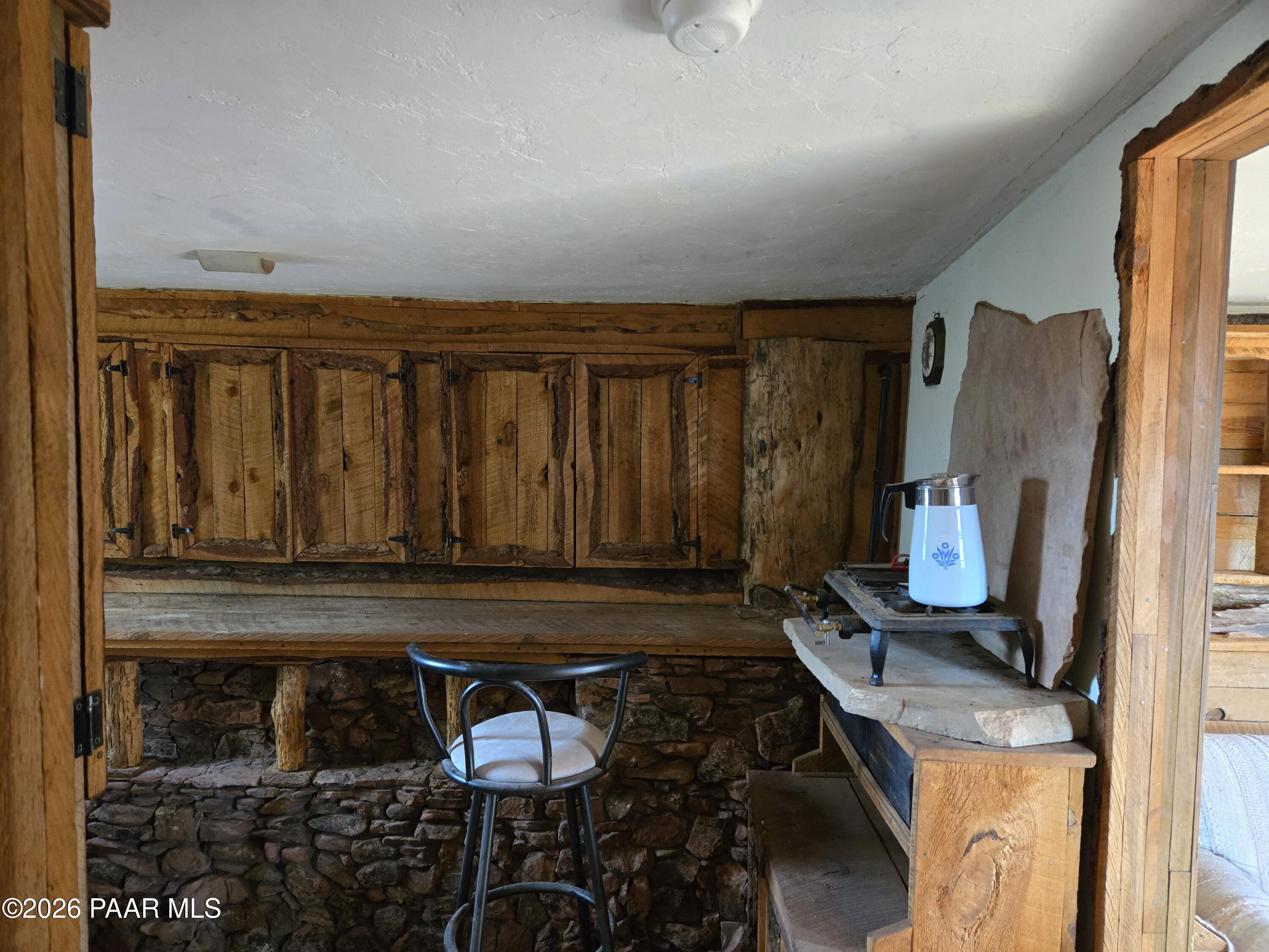 38125 North Snake Road Ash Fork, AZ 86320 - Photo 29 of 34