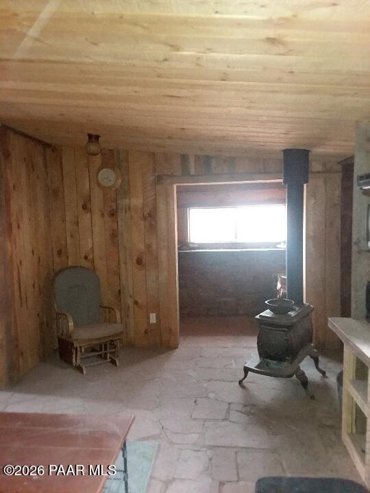38125 North Snake Road Ash Fork, AZ 86320 - Photo 8 of 34 a living room with furniture and a toilet