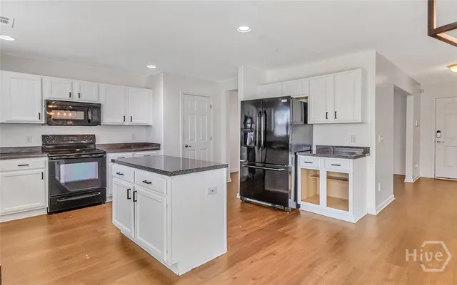 $334,900 | 40 Burnt Oak Road, Port Wentworth, GA 31407