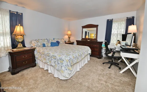 $599,999 | 60 North Main Street, Farmingdale, NJ 07727