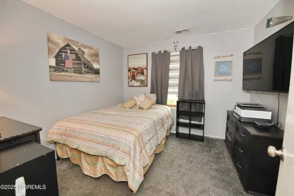 $599,999 | 60 North Main Street, Farmingdale, NJ 07727