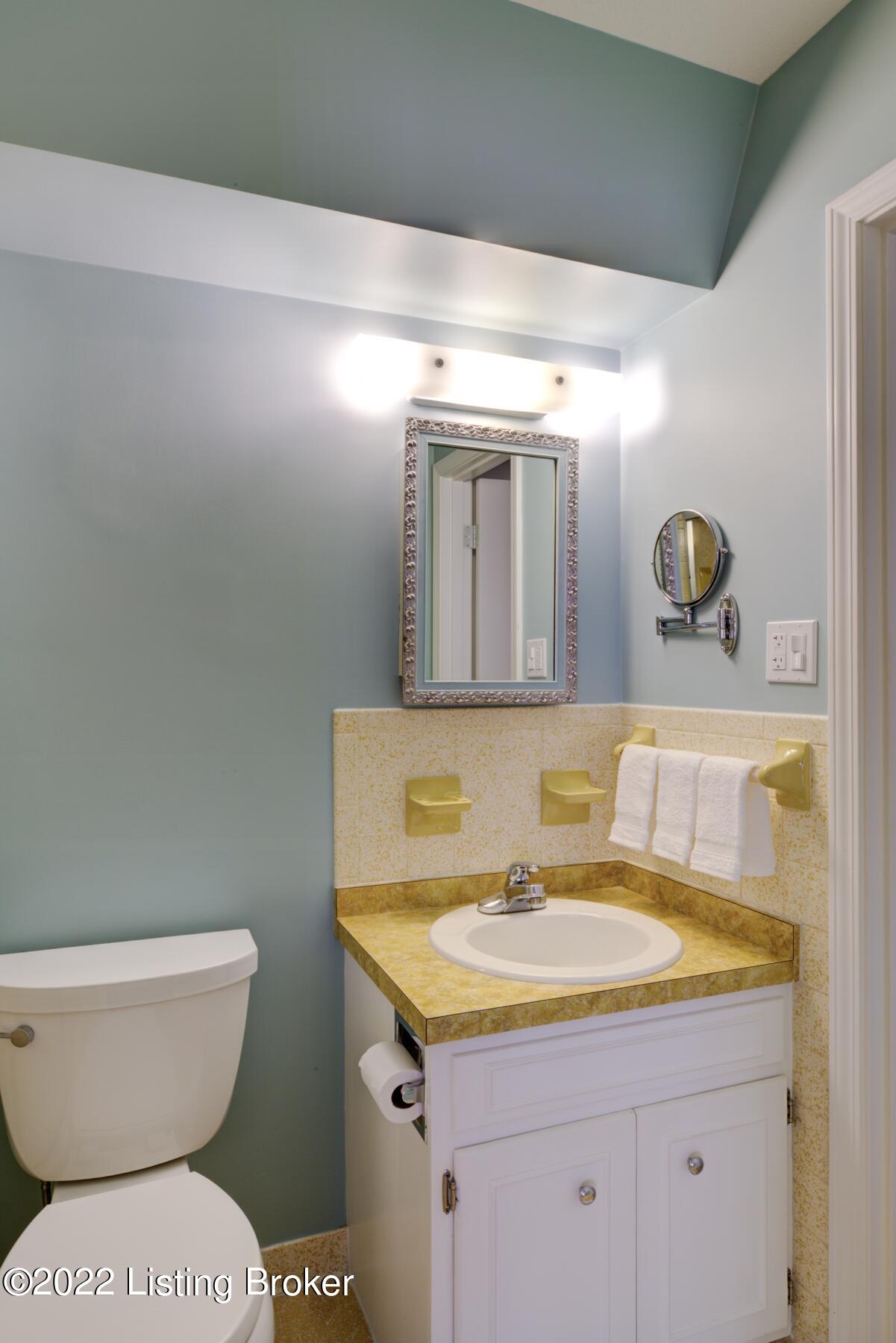 2913 Lexham Road Louisville, KY 40220 - Photo 21 of 49 GSP-2913_Lexham_Rd-23