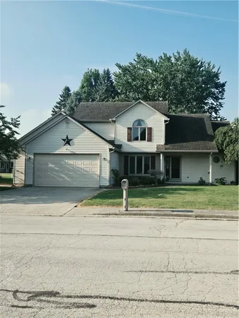 $285,000 | 451 Bur Oak Drive, Greenville, OH 45331