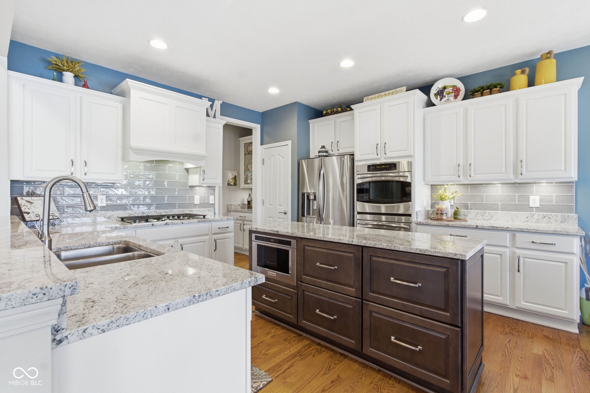 13017 Shiraz Lane Fishers, IN 46037 - Photo 16 of 58