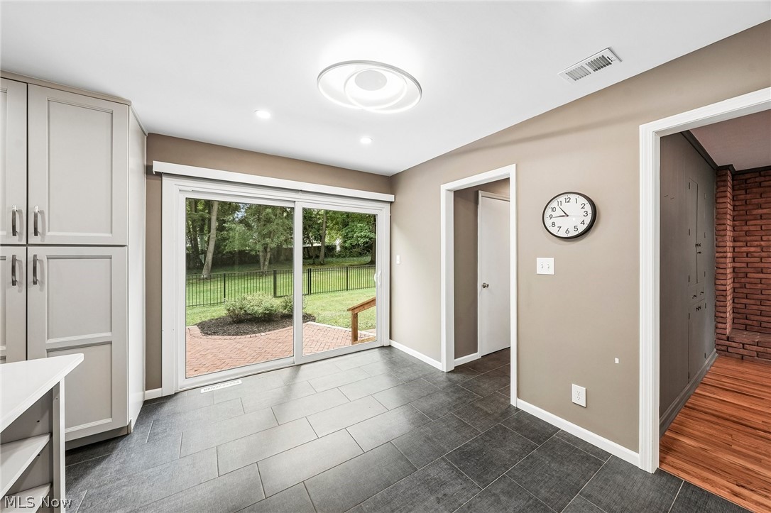 345 Sand Run Road Akron, OH 44313 - Photo 16 of 49 Gallery Image 16