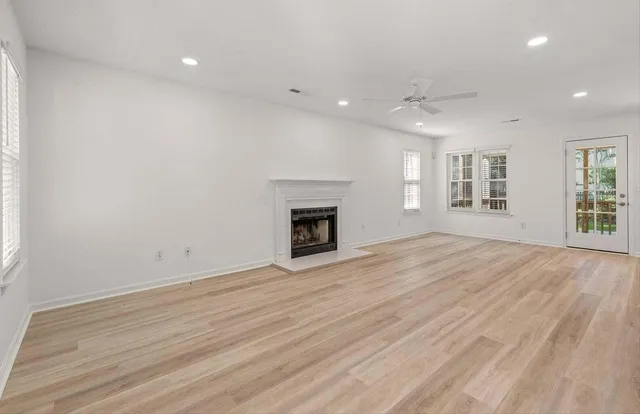 $3,500 | 3161 Morningdale Drive, Mount Pleasant, SC 29466