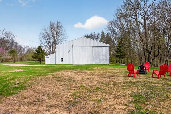 $725,000 | 1865 Lindsey Road, Clarklake, MI 49234