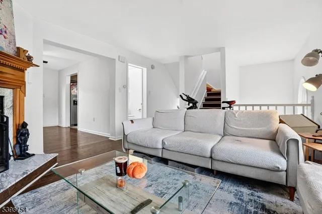 $3,000 | 121 Arlington Street, Newark, NJ 07102