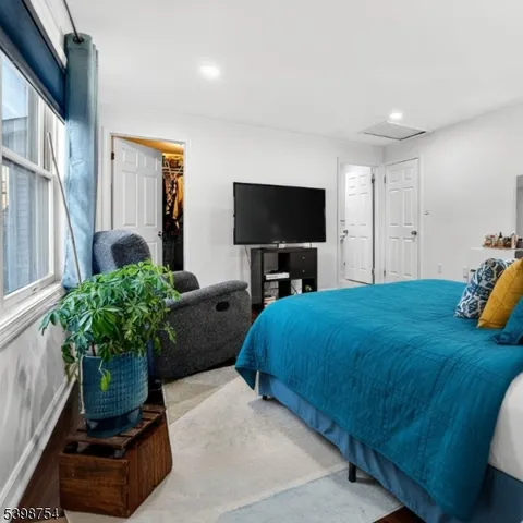 $3,000 | 121 Arlington Street, Newark, NJ 07102