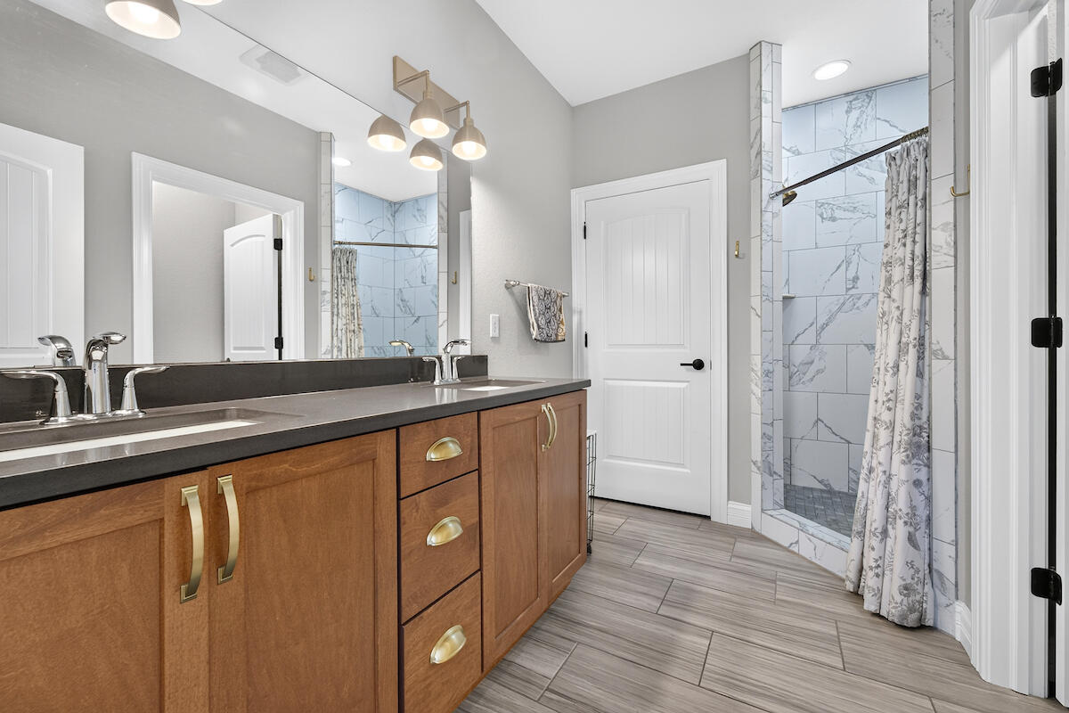 7446 Werner Road West Bend, WI 53090 - Photo 16 of 34 Master Bathroom