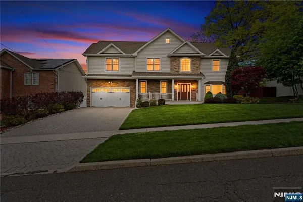 $1,389,000 | 160 Lozier Terrace, River Edge, NJ 07661