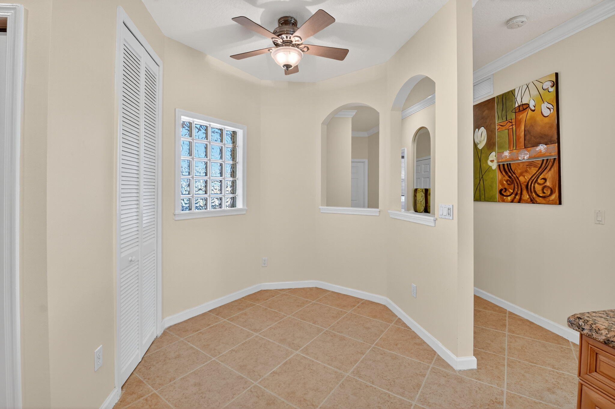23269 Carolwood Lane, Unit 201 Boca Raton, FL 33428 - Photo 15 of 32 16-web-or-mls-022_DSC_2398
