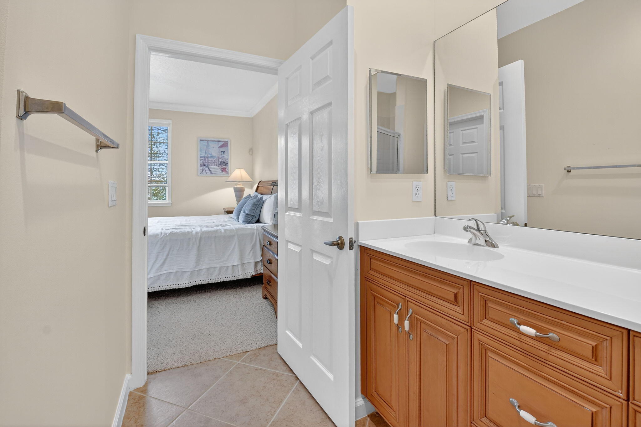 23269 Carolwood Lane, Unit 201 Boca Raton, FL 33428 - Photo 21 of 32 25-web-or-mls-036_DSC_2462