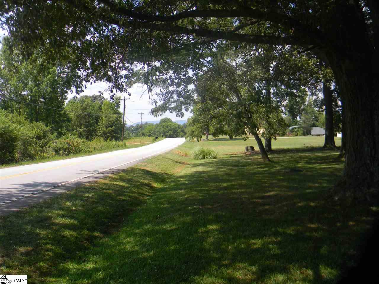 4481 Jordan Road Greer, SC 29651 - Photo 14 of 17