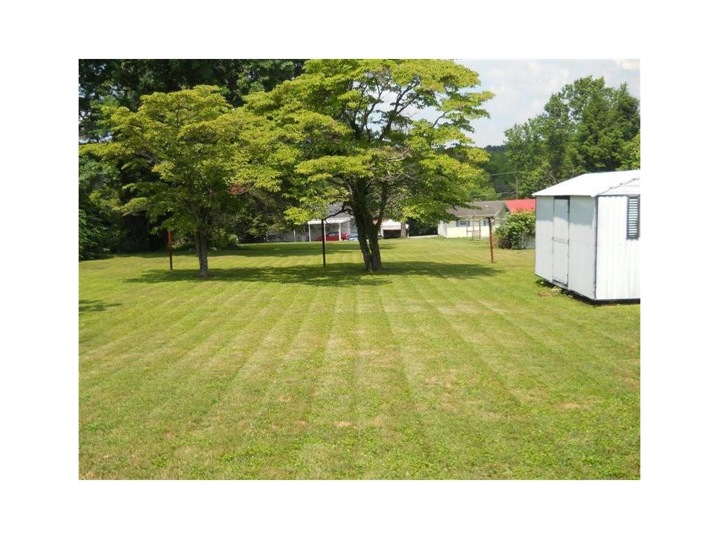 254 Cherokee Road Bristol, VA 24201 - Photo 2 of 19 Photo 2