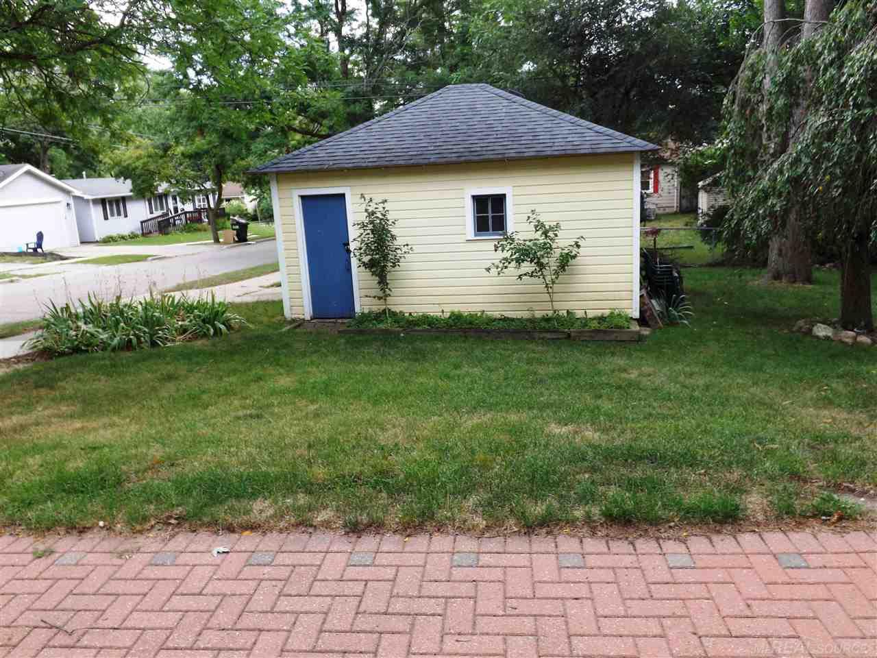 703 1st Street Rochester, MI 48307 - Photo 13 of 15