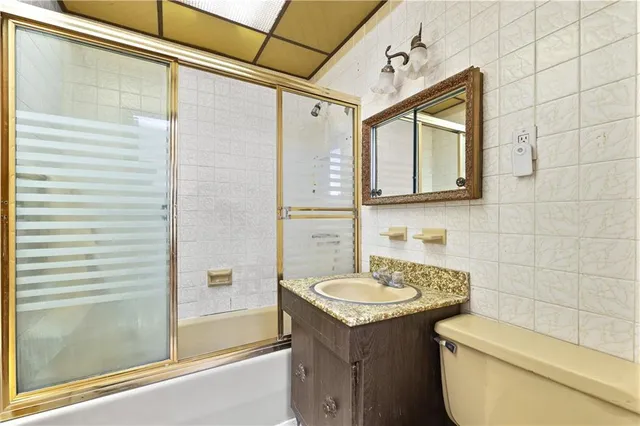 $1,150,000 | 2039 West 5th Street | Gravesend