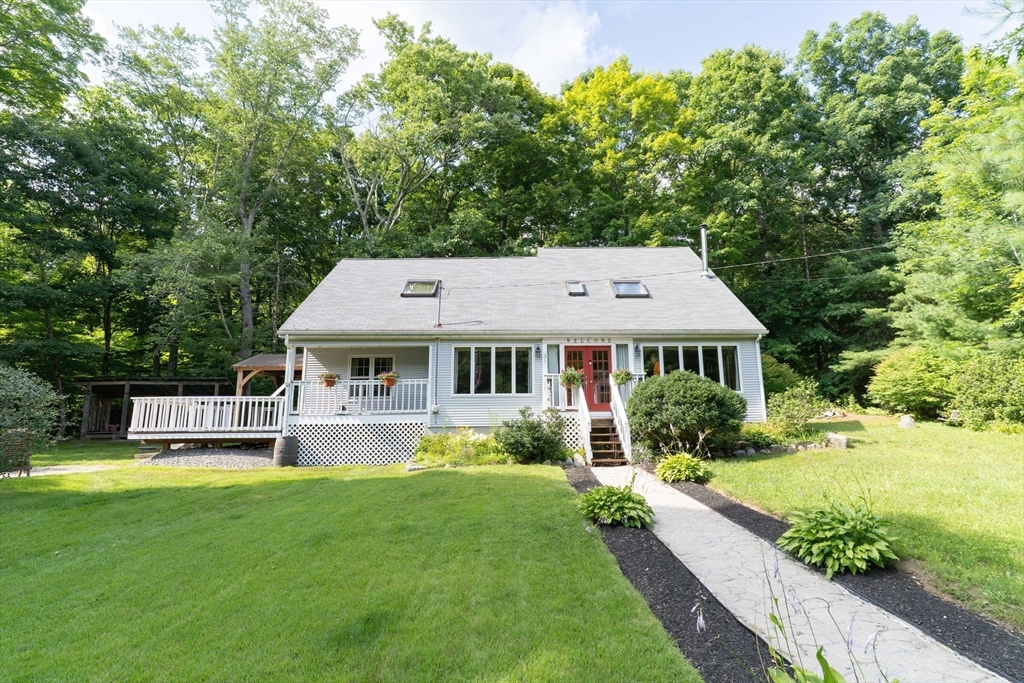 31 Little Alum Road Brimfield, MA 01010 - Photo 1 of 42