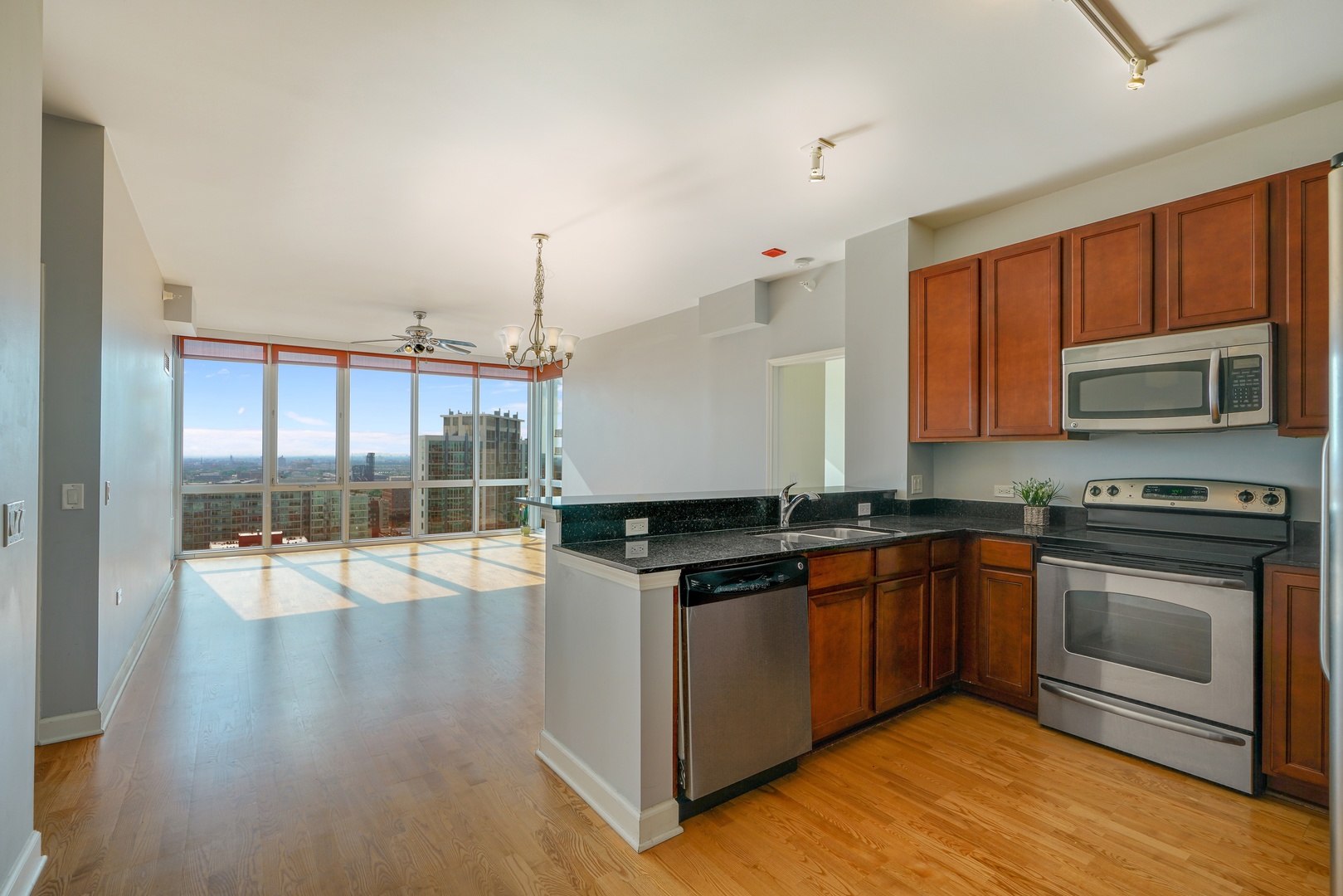 1629 South Prairie Avenue, Unit 1908 Chicago, IL 60616 - Photo 32 of 36