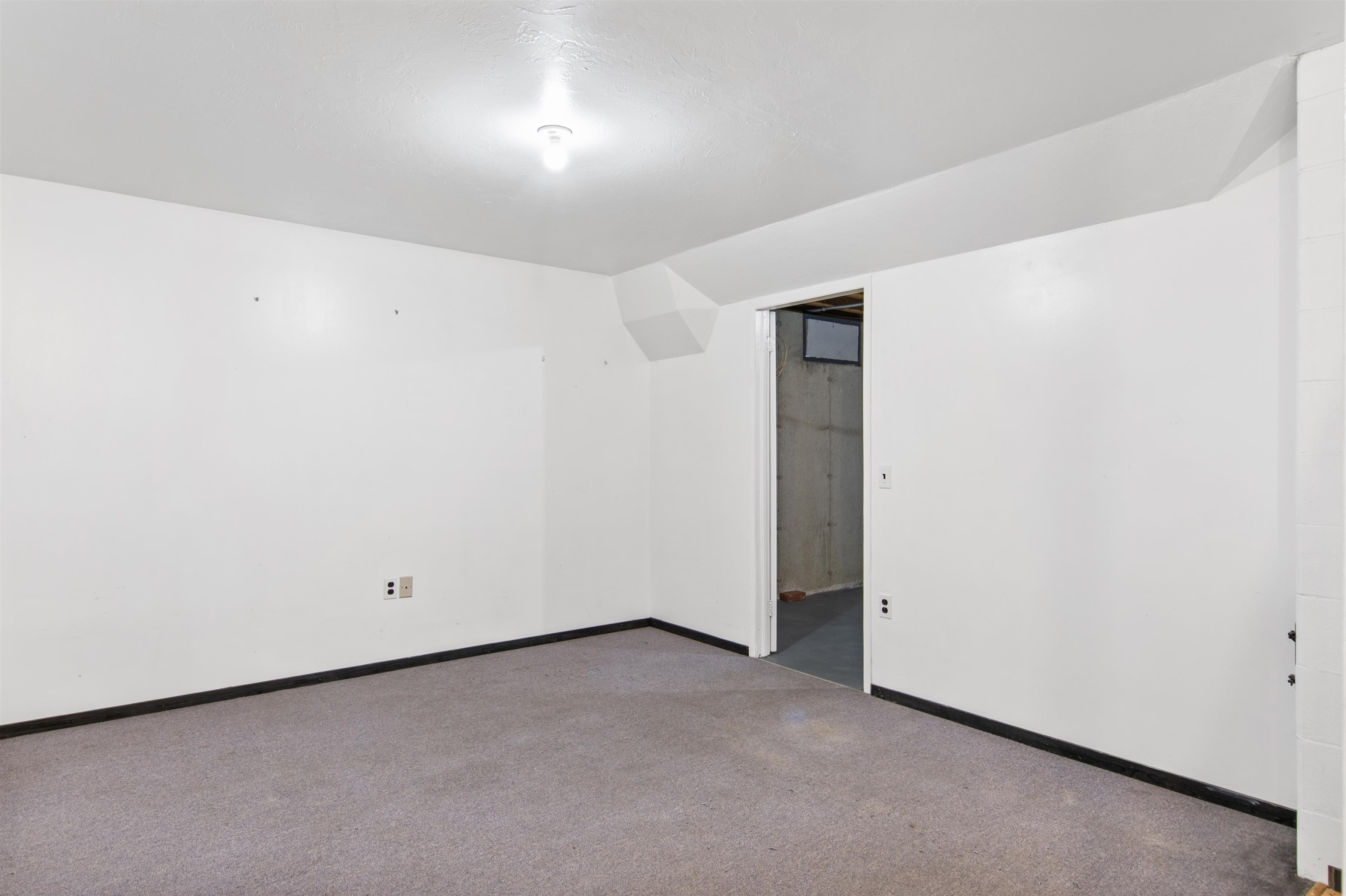 7217 River Road Lemington, VT 05903 - Photo 19 of 43