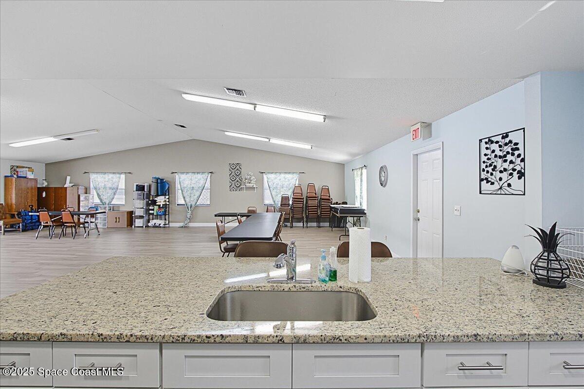 586 North Wickham Road, Unit 63 Melbourne, FL 32935 - Photo 49 of 83 49-03