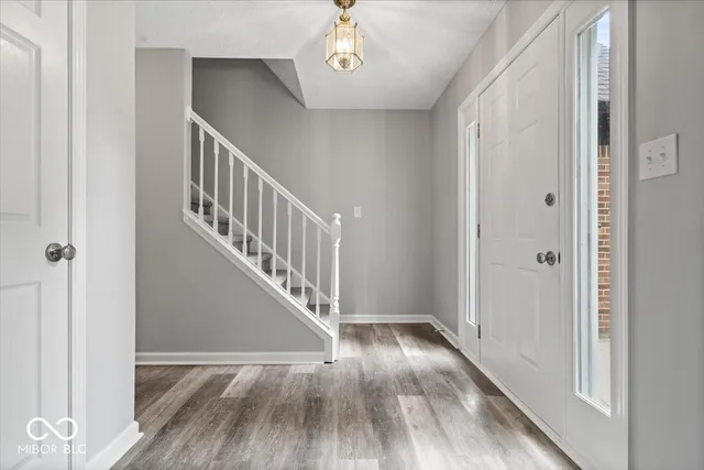 $415,000 | 8414 Anchorage Court, Indianapolis, IN 46236