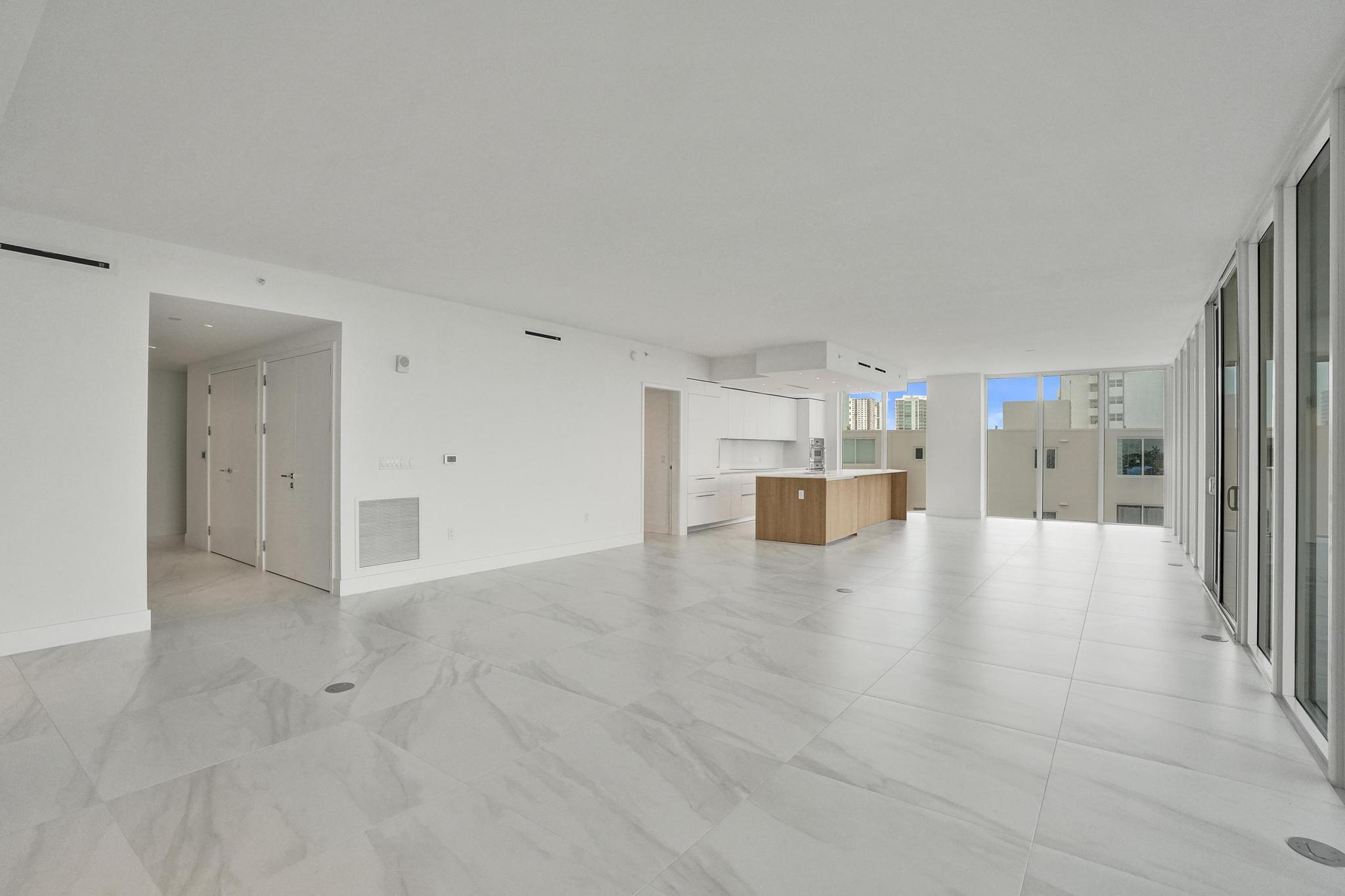 407 North Riverside Drive Pompano Beach, FL 33062 - Photo 13 of 96 DSC07113