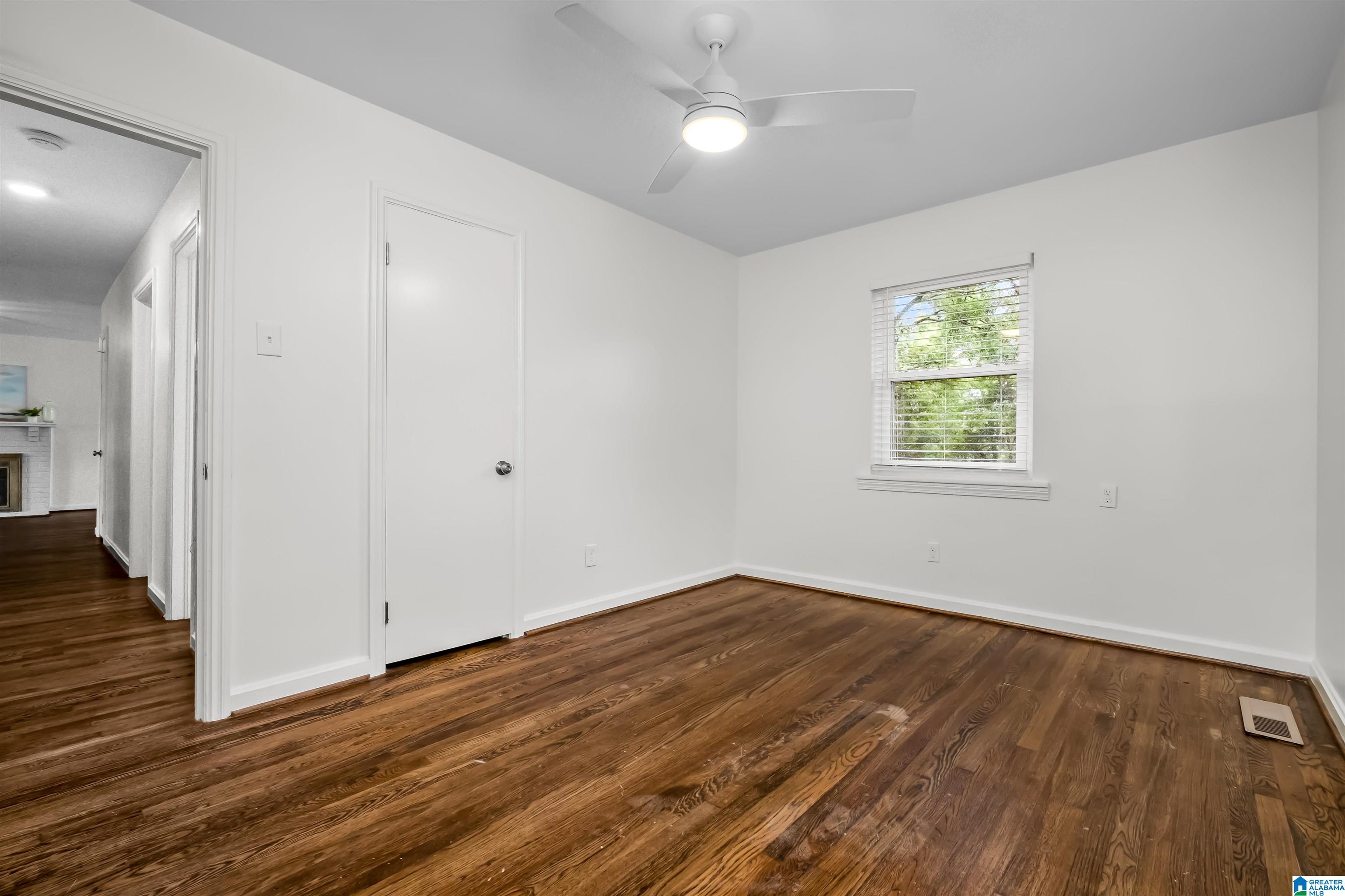 1529 Shades Crest Road Birmingham, AL 35226 - Photo 19 of 30