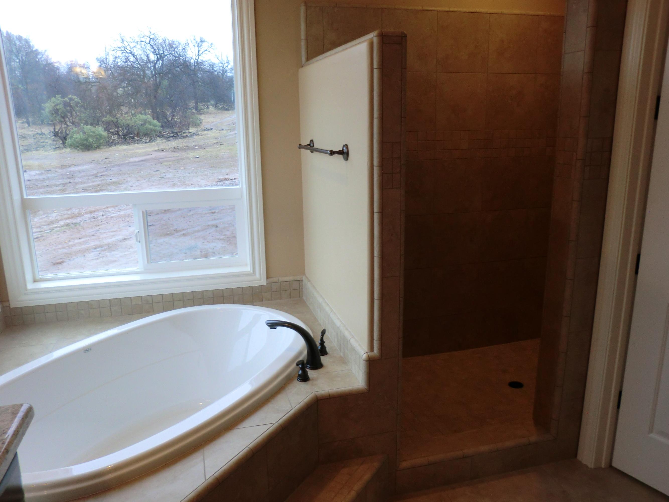 971 River Bend Road Redding, CA 96003 - Photo 8 of 12 River Bend Master Bath 2
