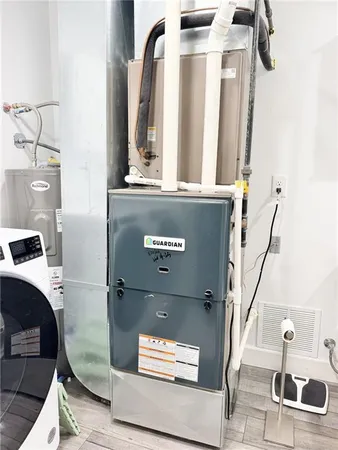 $299,000 | 1744 Oklahoma Avenue, Trenton, MO 64683