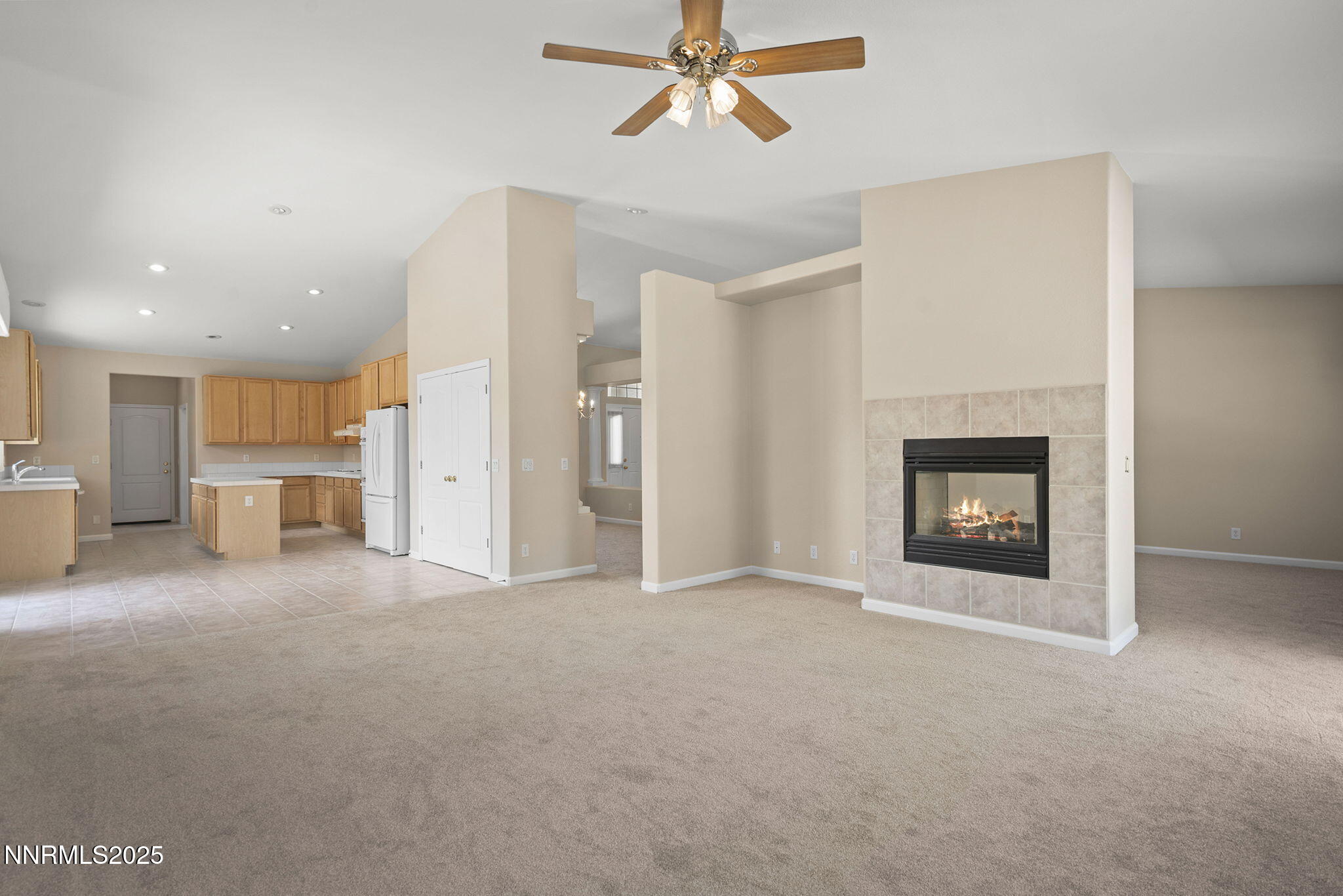 1060 Flanders Road Reno, NV 89511 - Photo 8 of 33 17-web-or-mls-_DSC0221