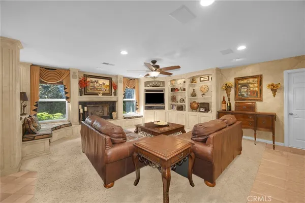 $3,250,000 | 9902 Lapworth Circle, Huntington Beach, CA 92646