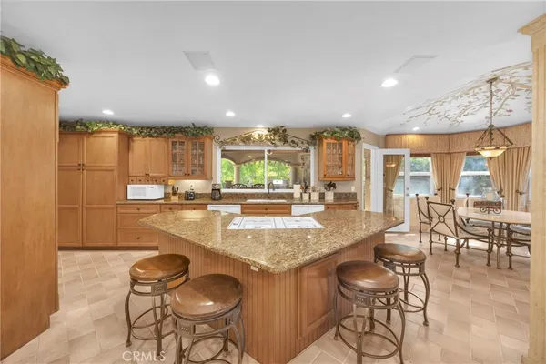 $3,250,000 | 9902 Lapworth Circle, Huntington Beach, CA 92646