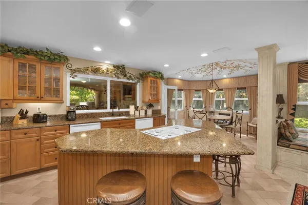 $3,250,000 | 9902 Lapworth Circle, Huntington Beach, CA 92646