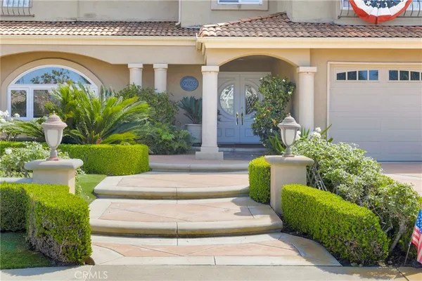 $3,250,000 | 9902 Lapworth Circle, Huntington Beach, CA 92646