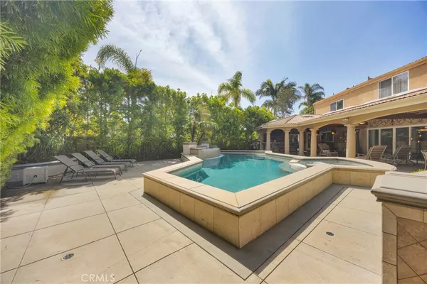$3,250,000 | 9902 Lapworth Circle, Huntington Beach, CA 92646