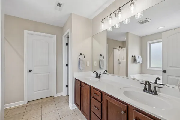 $448,000 | 2928 Ronstadt Drive, Christiana, TN 37037