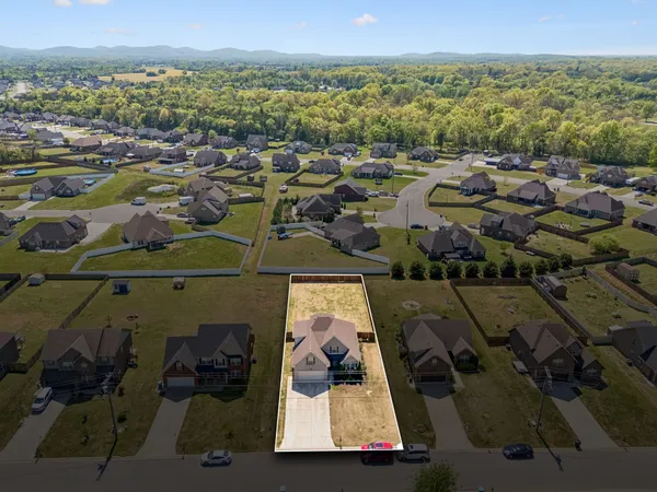 $448,000 | 2928 Ronstadt Drive, Christiana, TN 37037
