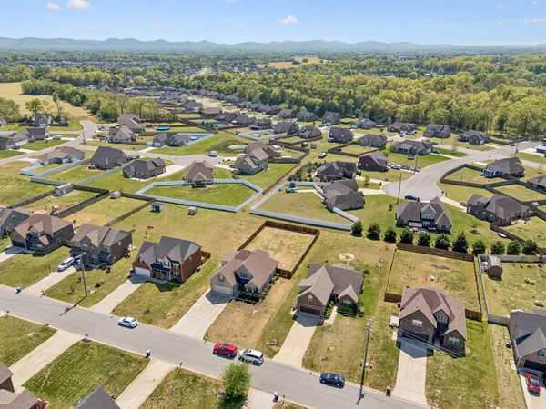 $448,000 | 2928 Ronstadt Drive, Christiana, TN 37037