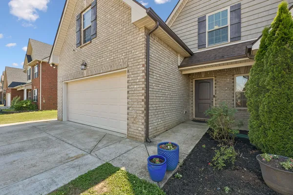 $448,000 | 2928 Ronstadt Drive, Christiana, TN 37037