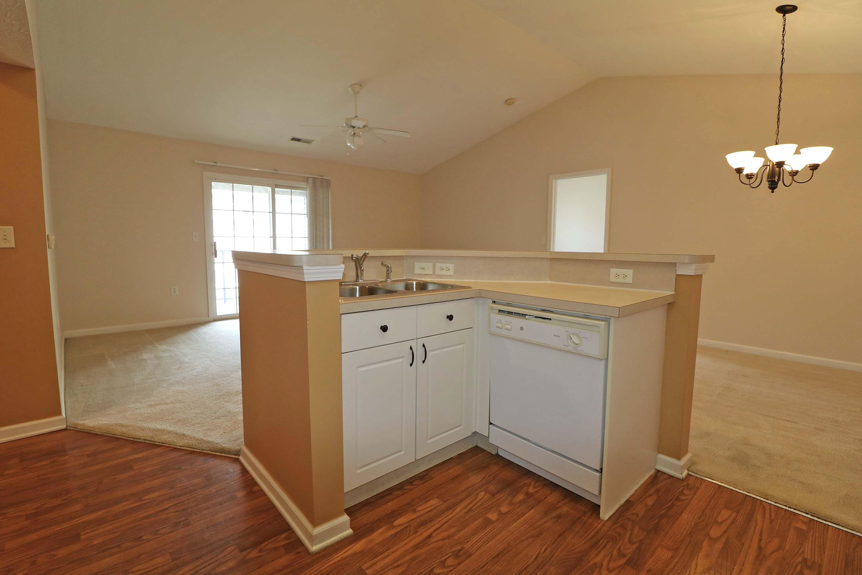649 Spring Valley Drive Lewis Center, OH 43035 - Photo 17 of 30