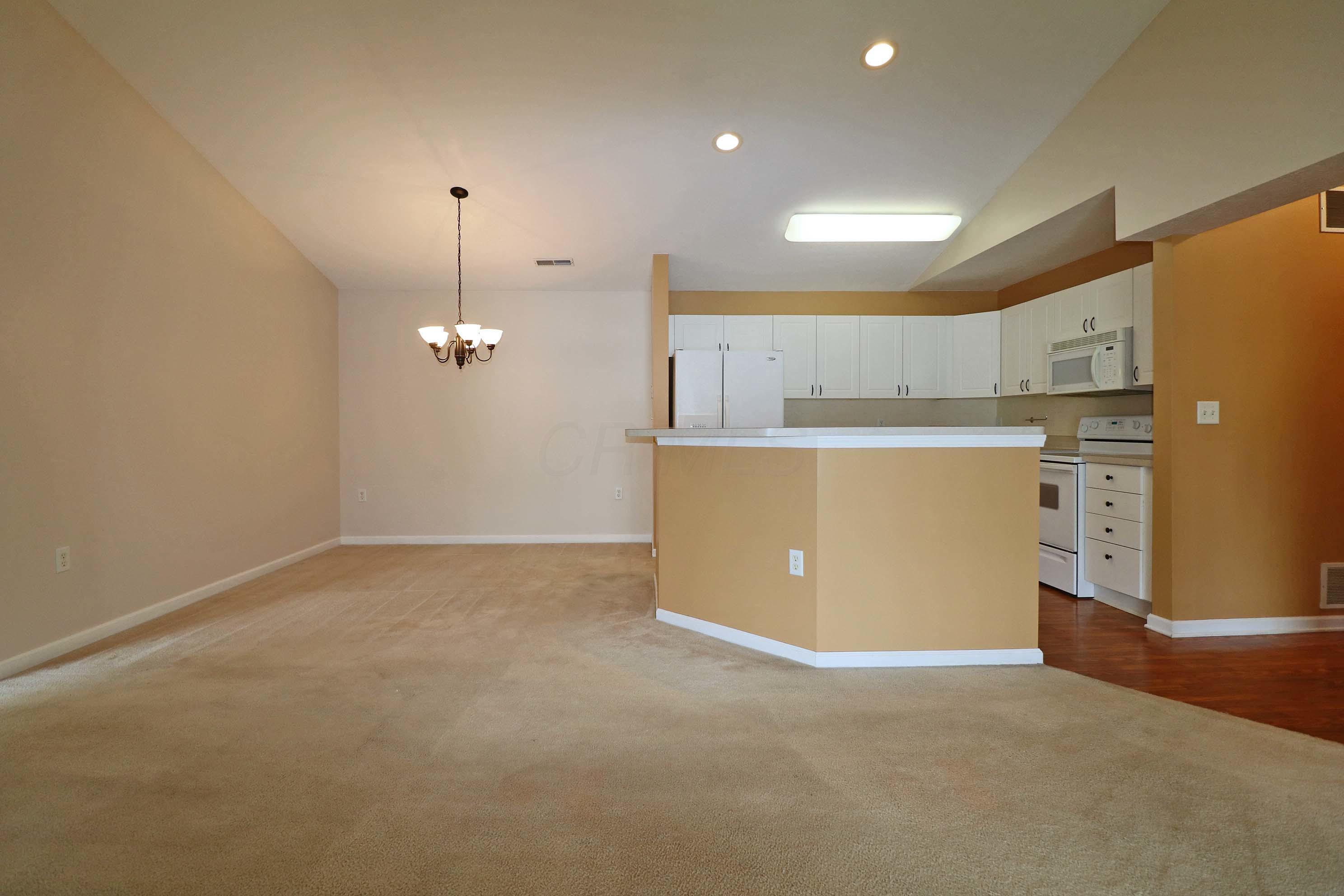 649 Spring Valley Drive Lewis Center, OH 43035 - Photo 20 of 30