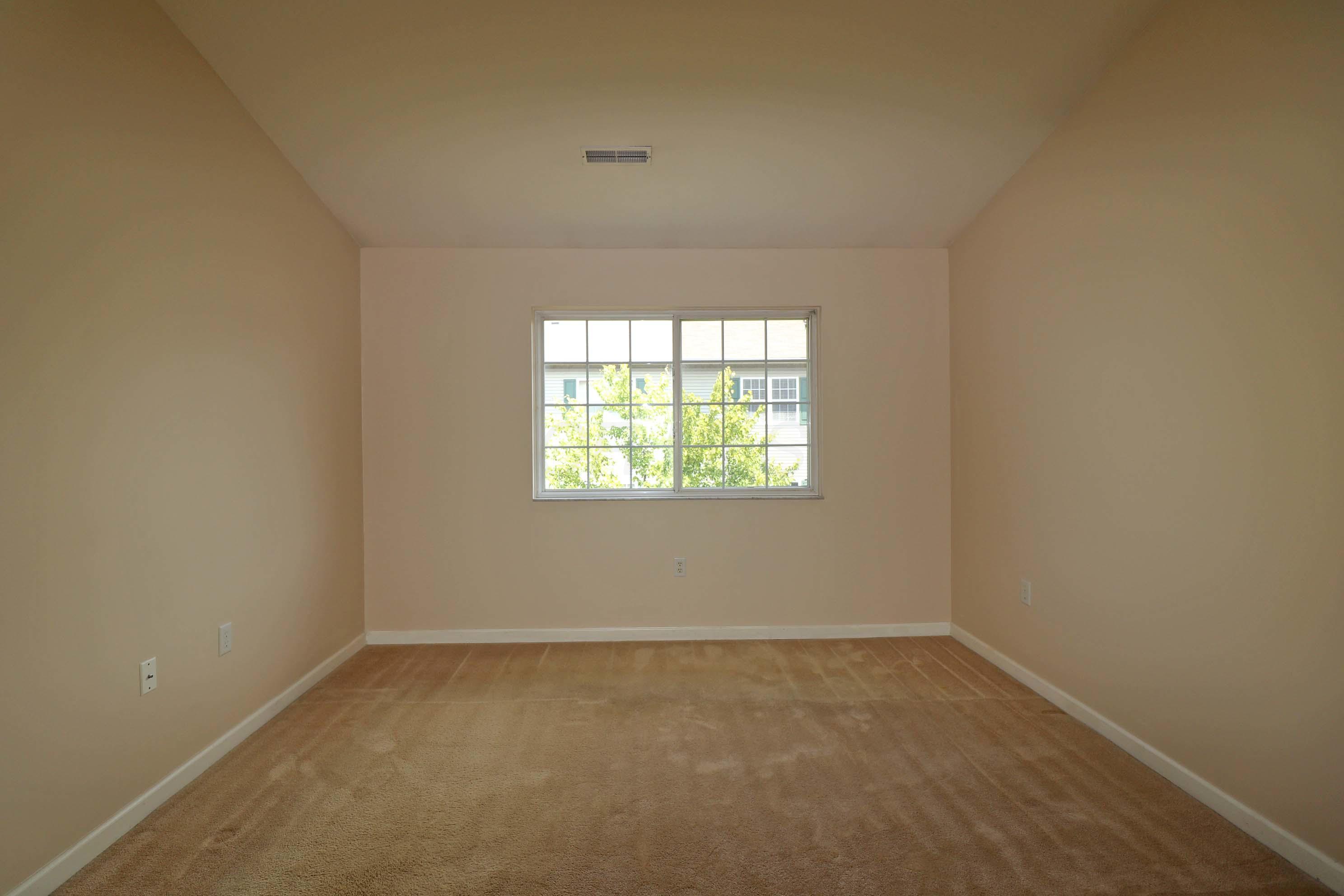 649 Spring Valley Drive Lewis Center, OH 43035 - Photo 8 of 30