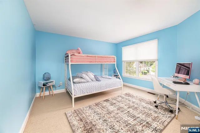 $589,999 | 19 Briar Court, Hamburg, NJ 07419