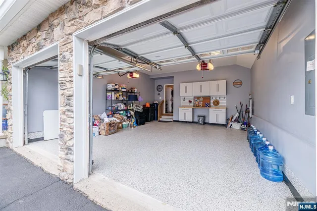 $589,999 | 19 Briar Court, Hamburg, NJ 07419