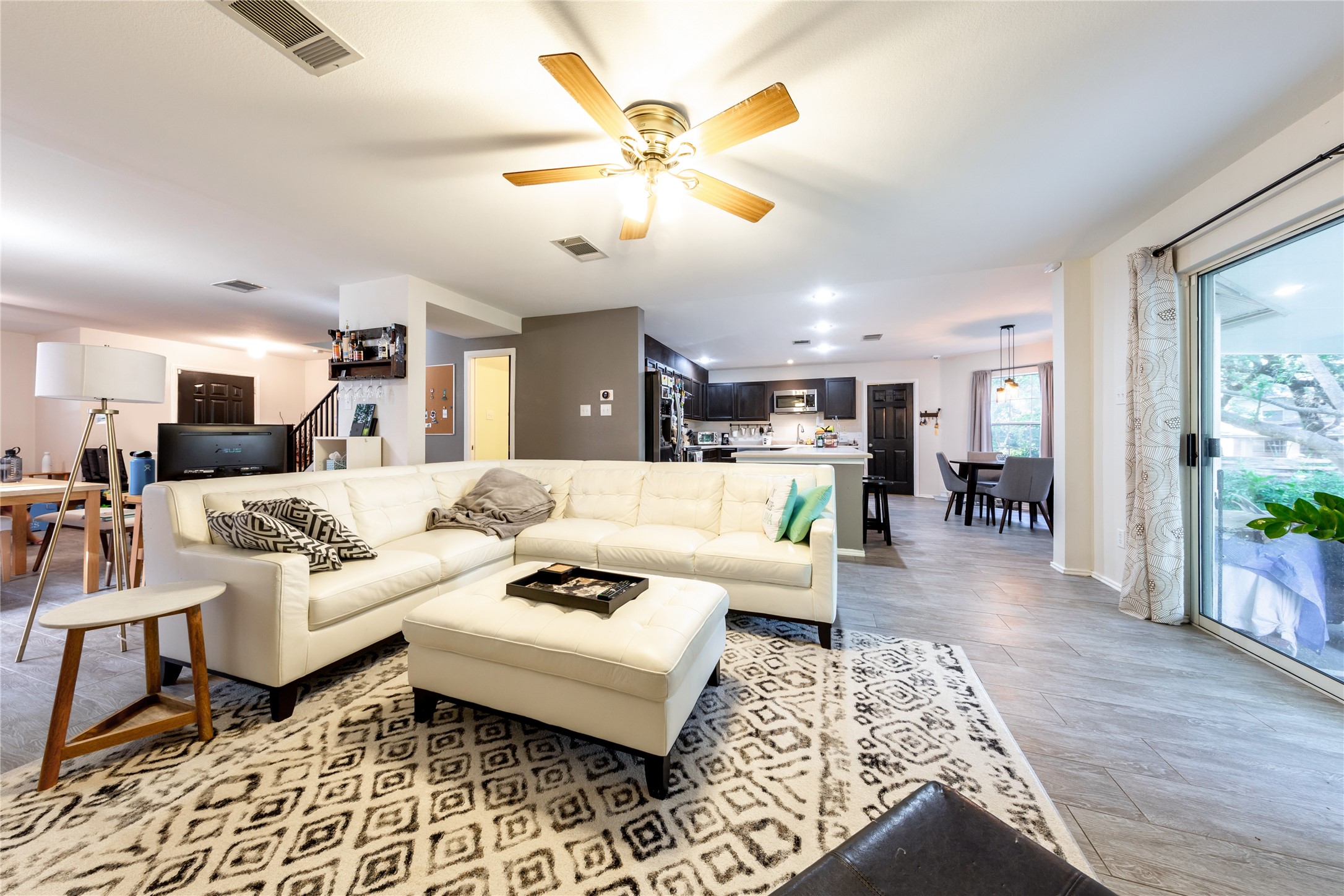 1910 Ruthie Run Cedar Park, TX 78613 - Photo 3 of 19