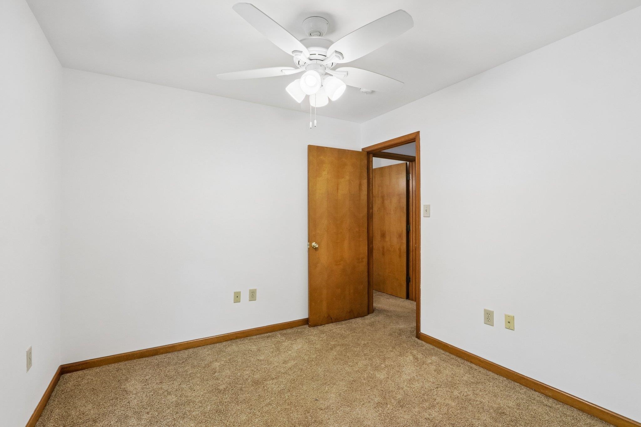129 Townsend Road Marmora, NJ 08223 - Photo 17 of 39